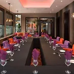 Carlton Hotel 